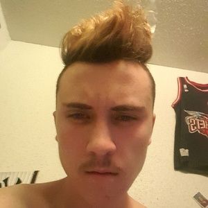 Meet your Posher, Austin